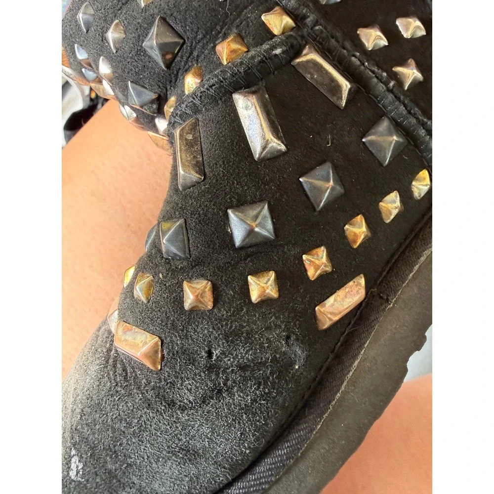 Koolaburra by UGG Black Suede Studded Embellished Mid Calf Boots Mixed Metal